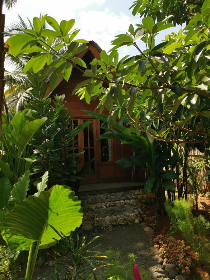 Coconut Tree Cottages バツカラス エクステリア 写真