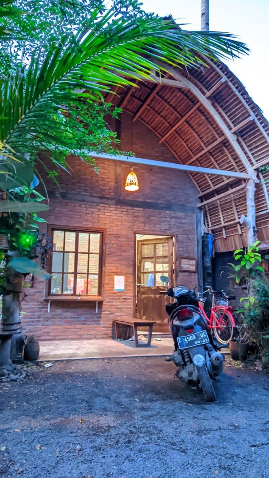 Coconut Tree Cottages バツカラス エクステリア 写真